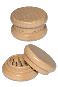 Holzgrinder PH5807 aus hellem Holz mit Metallstiften und zweiteiligem Aufbau