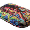 Rückseite vom Rolling Tray „Reggae Spirit 2“ aus Metall, buntes Reggae-Motiv, 18 × 14 cm, beidseitig bedruckt
