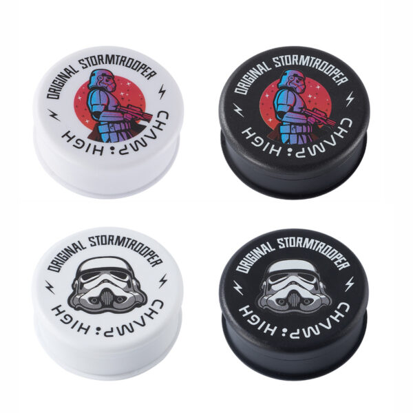 Stormtrooper Grinder von Champ High in Weiß oder Schwarz