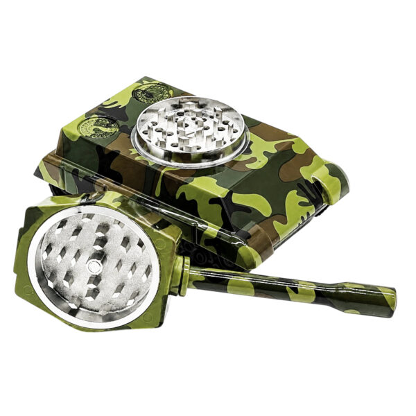 Panzerpfeife mit Grinder geöffnet mit integriertem Zink Grinder und 40 Diamantzähnen.