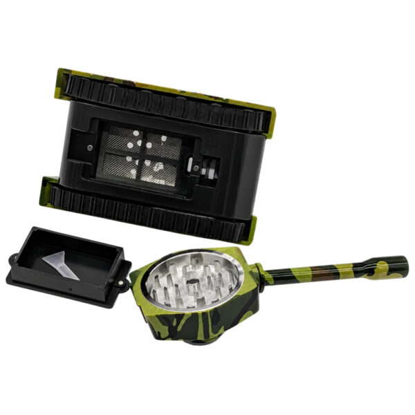 Panzerpfeife mit Grinder von unten mit Auffangkammer, Pollinatorsieb und Zink Grinder.