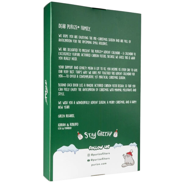 PURIZE® Adventskalender 2026 – 120 Aktivkohlefilter – 24 Türchen 2 PURIZE Adventskalender 2026 Rückseite mit grüner Verpackung, Herstellerbotschaft und PURIZE® Logo