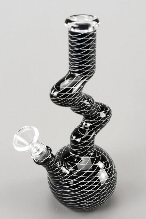 K112-Bong-schwarz